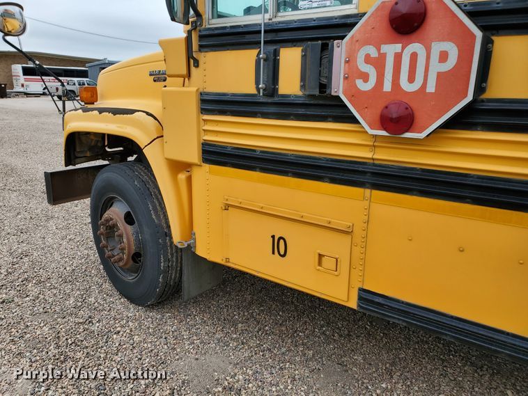 image for item HK9222 1997 Chevrolet  Blue Bird school bus