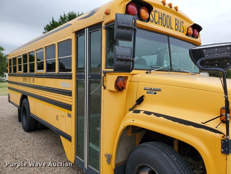 image for item HK9222 1997 Chevrolet  Blue Bird school bus