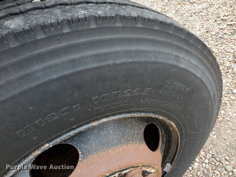 image for item HK9222 1997 Chevrolet  Blue Bird school bus