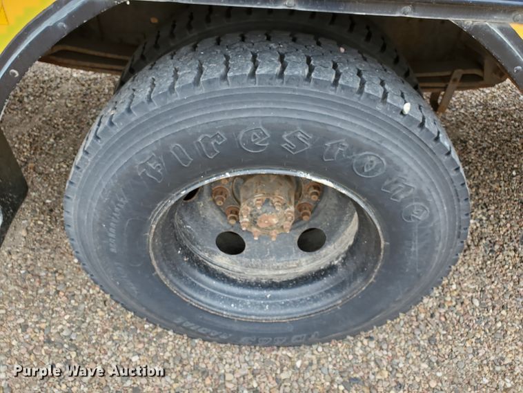 image for item HK9222 1997 Chevrolet  Blue Bird school bus