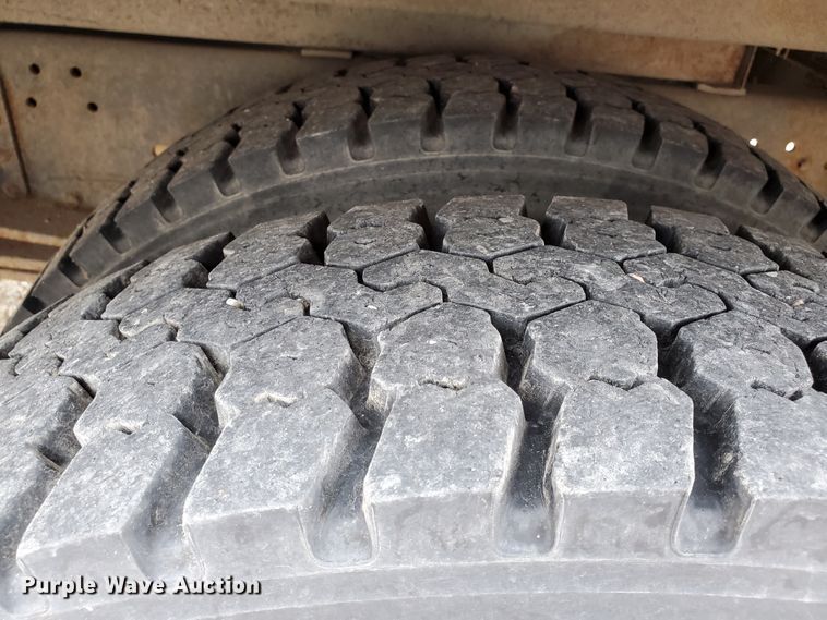 image for item HK9222 1997 Chevrolet  Blue Bird school bus