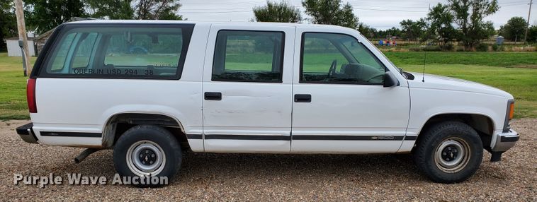 image for item HK9223 1996 Chevrolet Suburban C1500  SUV