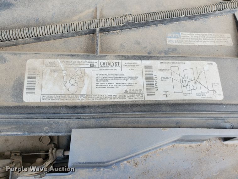 image for item HK9223 1996 Chevrolet Suburban C1500  SUV