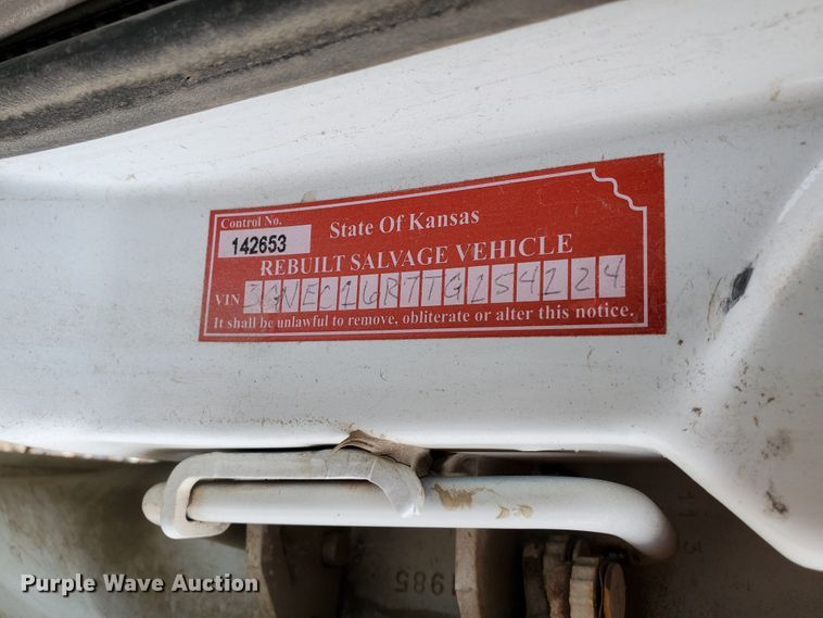 image for item HK9223 1996 Chevrolet Suburban C1500  SUV