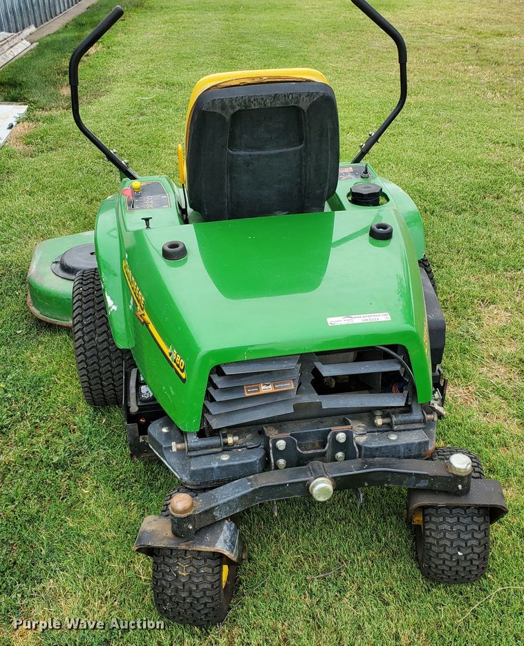 image for item HK9224 John Deere ZTrak F680 ZTR lawn mower