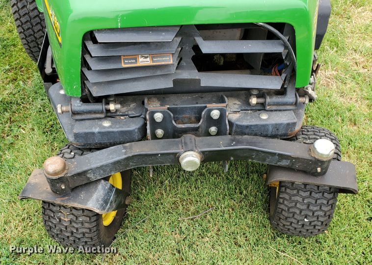 image for item HK9224 John Deere ZTrak F680 ZTR lawn mower