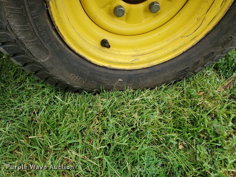 image for item HK9224 John Deere ZTrak F680 ZTR lawn mower