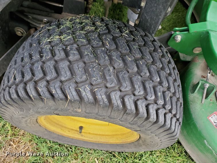 image for item HK9224 John Deere ZTrak F680 ZTR lawn mower