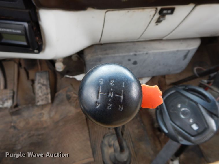 image for item HM9716 1985 Chevrolet 70  oil distributor truck