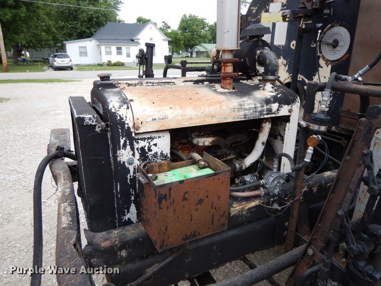 image for item HM9716 1985 Chevrolet 70  oil distributor truck