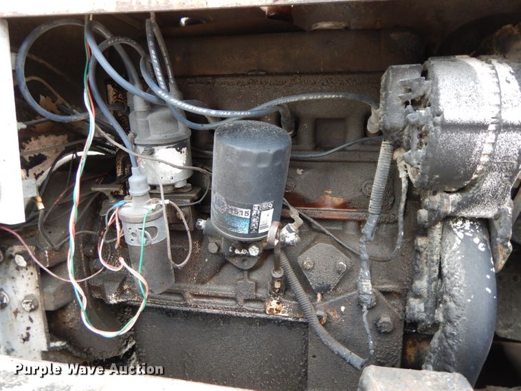 image for item HM9716 1985 Chevrolet 70  oil distributor truck