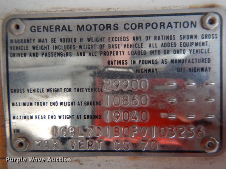 image for item HM9716 1985 Chevrolet 70  oil distributor truck