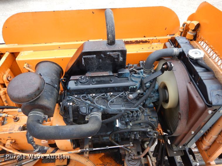 image for item HM9717 1998 Mauldin 690E  paver