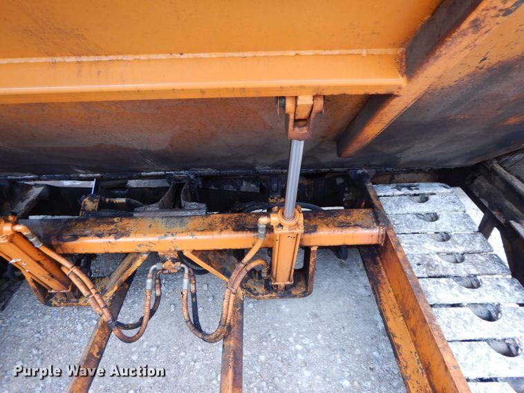 image for item HM9717 1998 Mauldin 690E  paver