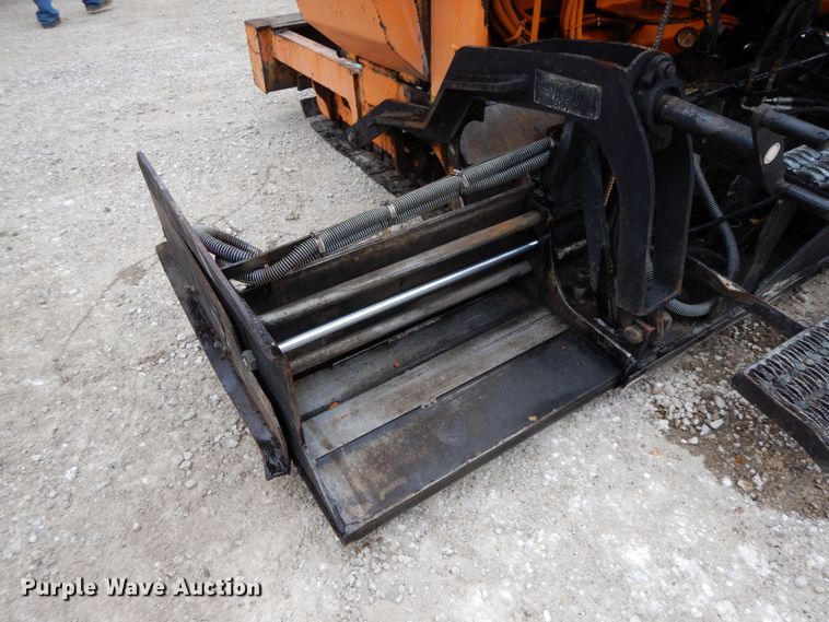 image for item HM9717 1998 Mauldin 690E  paver