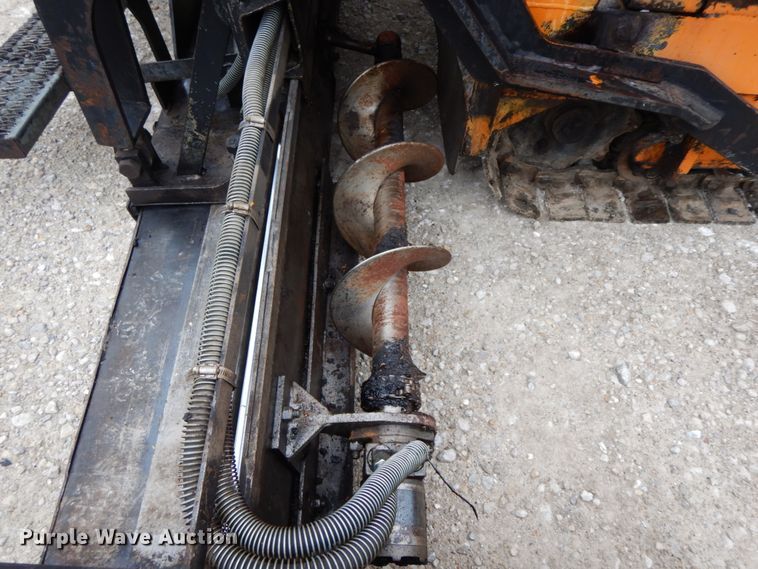 image for item HM9717 1998 Mauldin 690E  paver