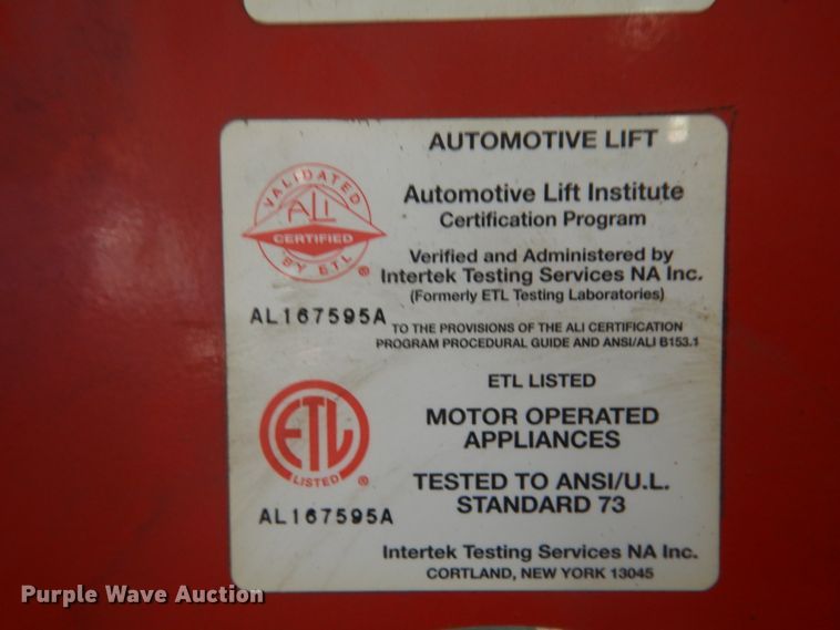 image for item HO9000 Forward Manufacturing DP10A lift