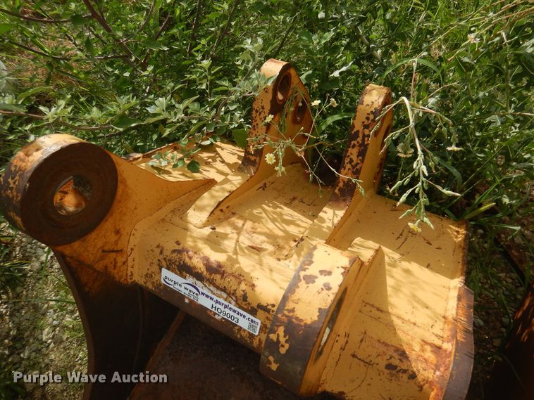 image for item HO9002 Woods 10042616 backhoe bucket