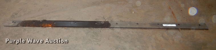 image for item HO9004 92.5"W wear bar