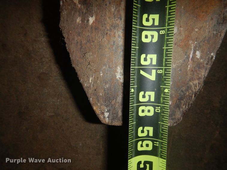 image for item HO9005 Paladin 100447-0733 pallet forks