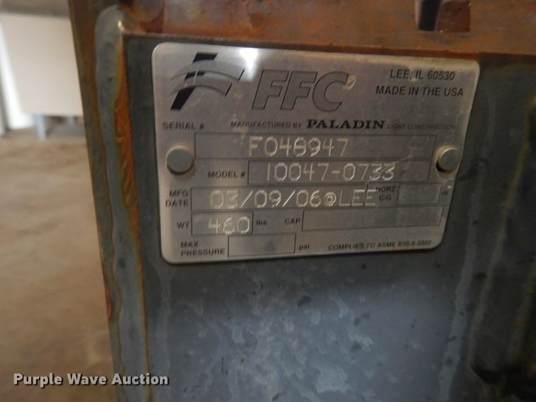 image for item HO9005 Paladin 100447-0733 pallet forks