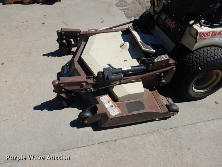 image for item HV9202 2011 Grasshopper 930D ZTR lawn mower