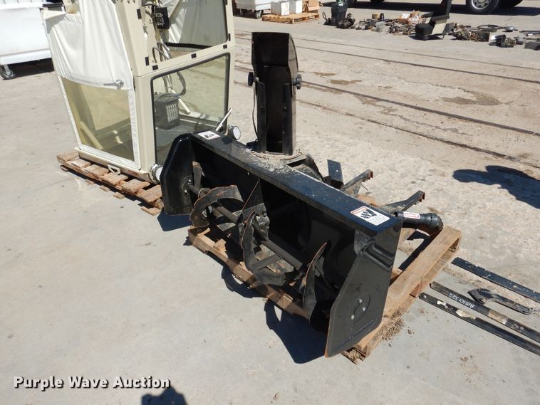 image for item HV9202 2011 Grasshopper 930D ZTR lawn mower