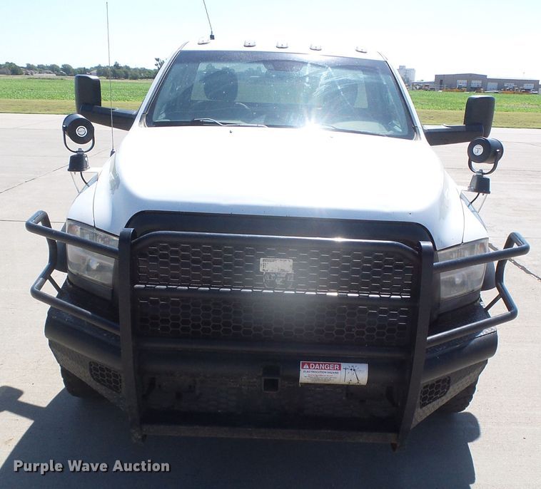 image for item DD0419 2013 Dodge Ram 5500  truck cab and chassis