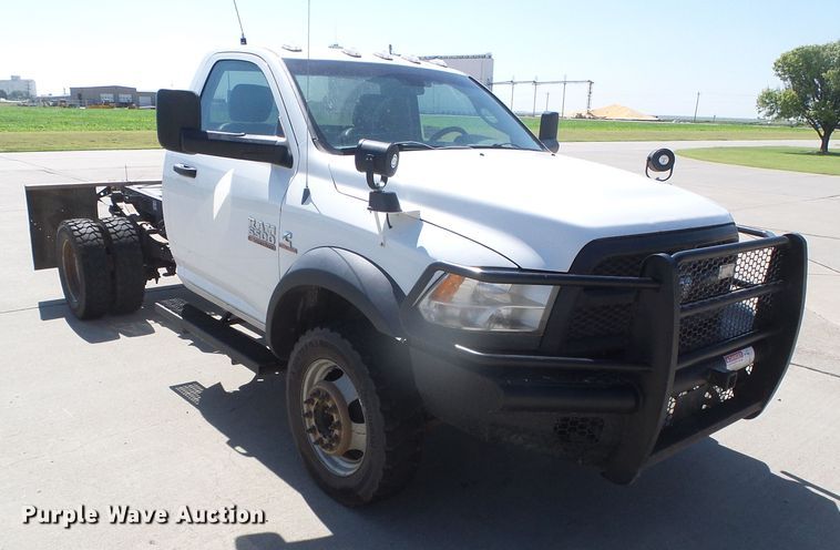 image for item DD0419 2013 Dodge Ram 5500  truck cab and chassis