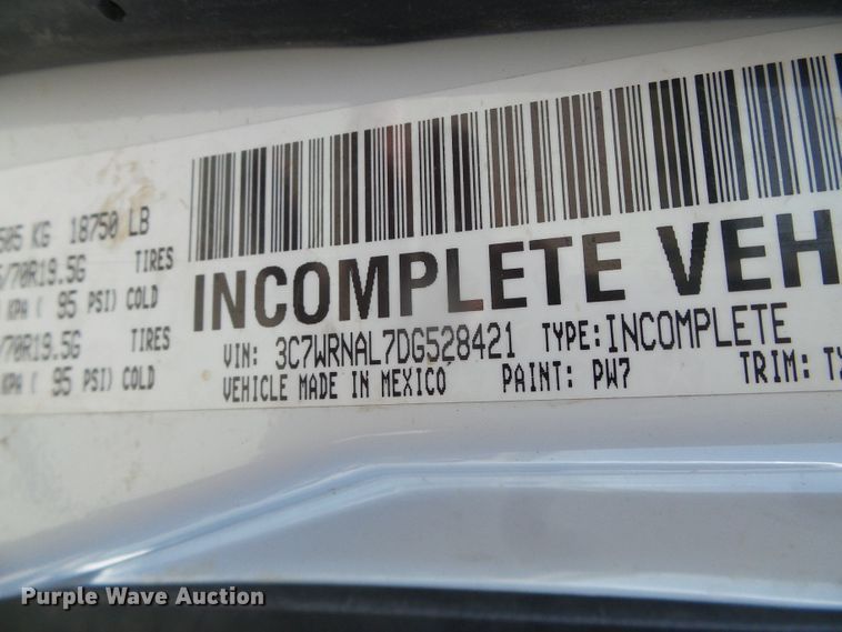 image for item DD0419 2013 Dodge Ram 5500  truck cab and chassis