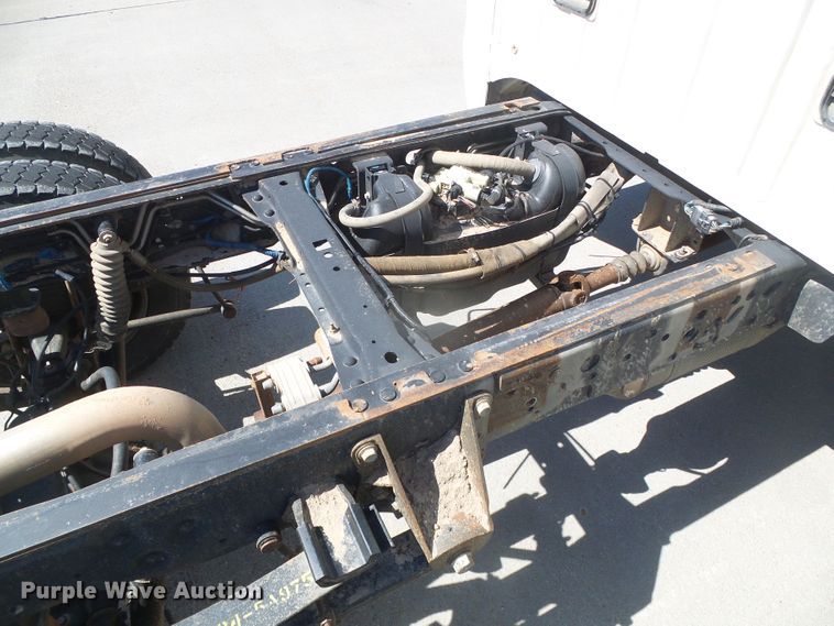 image for item DD0420 2013 Ford F550 Super Duty  truck cab and chassis