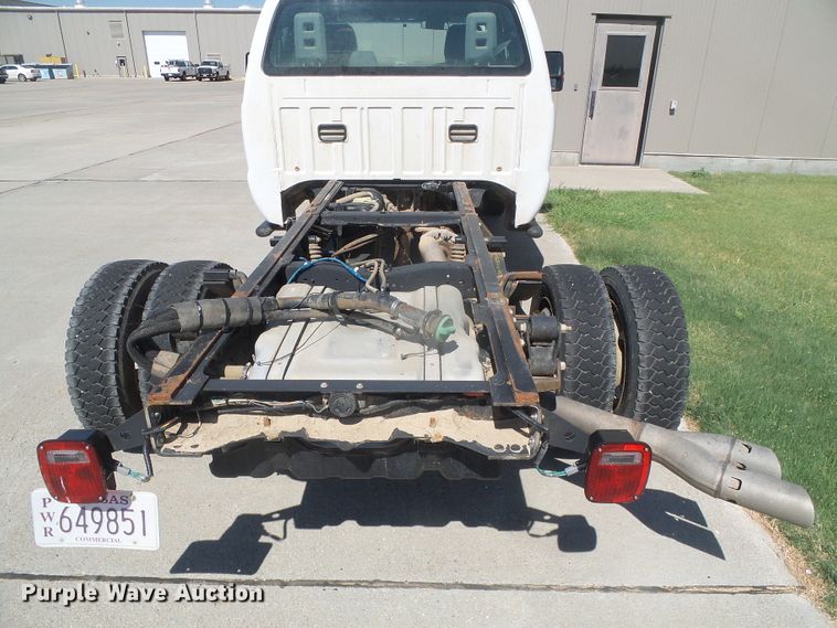 image for item DD0420 2013 Ford F550 Super Duty  truck cab and chassis