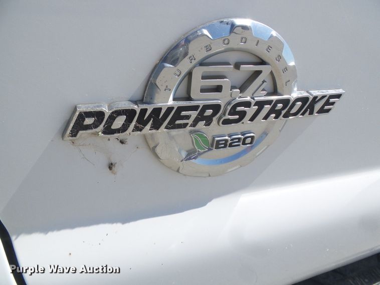 image for item DD0420 2013 Ford F550 Super Duty  truck cab and chassis