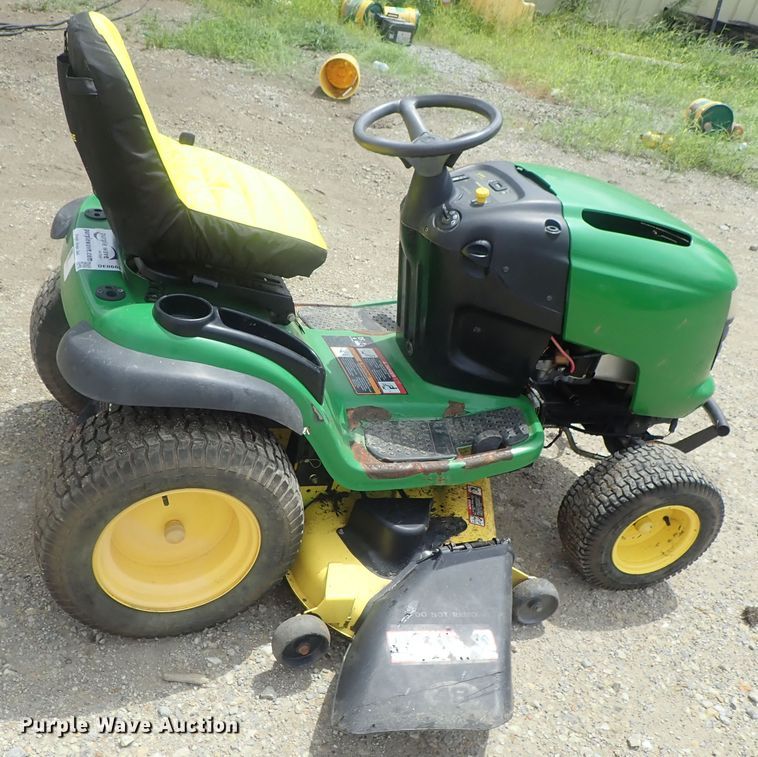 image for item DE0668 John Deere L120 lawn mower