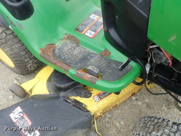 image for item DE0668 John Deere L120 lawn mower