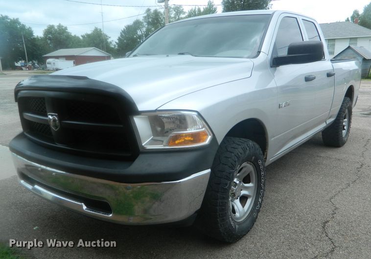 image for item DE4473 2009 Dodge Ram 1500  Quad Cab pickup truck