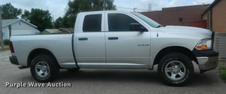 image for item DE4473 2009 Dodge Ram 1500  Quad Cab pickup truck
