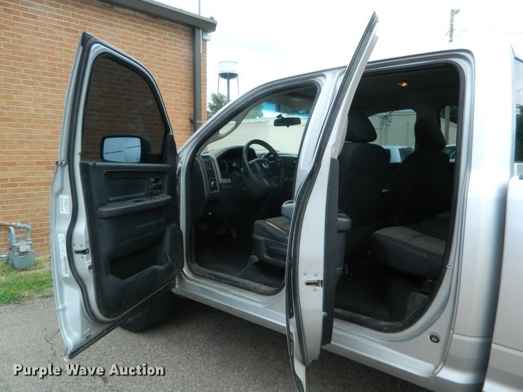 image for item DE4473 2009 Dodge Ram 1500  Quad Cab pickup truck