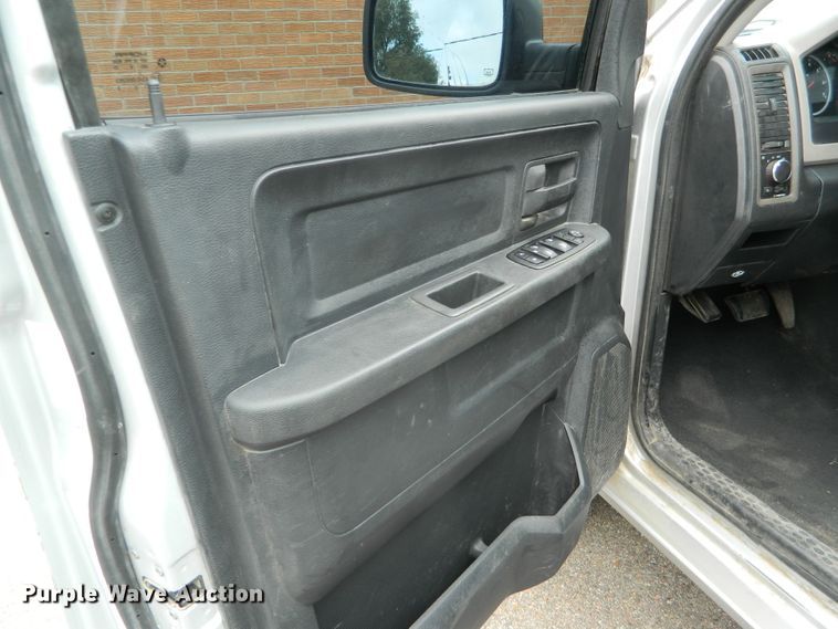 image for item DE4473 2009 Dodge Ram 1500  Quad Cab pickup truck