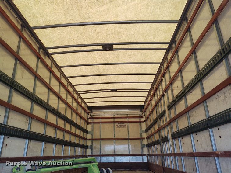 image for item DE6978 2007 International 4300  box truck