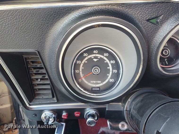 image for item DE7026 1971 Ford Mustang Mach 1