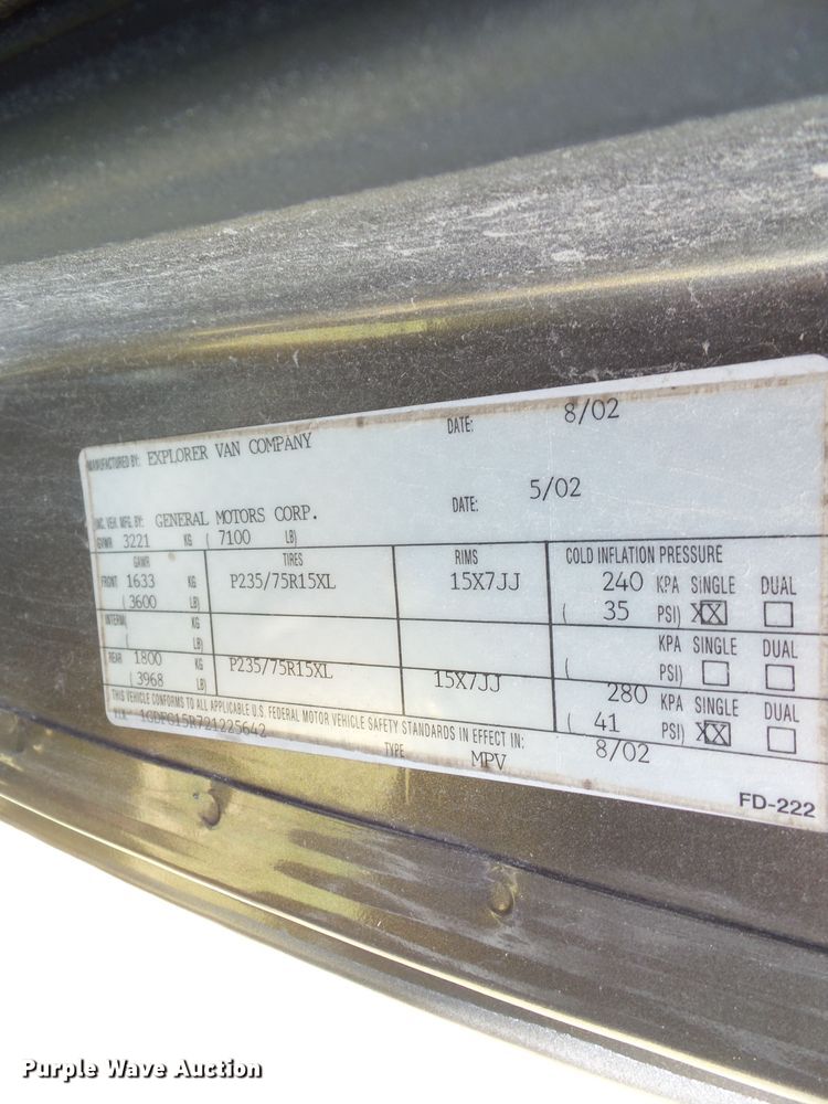 image for item DF0846 2002 GMC Savana G1500  handicap accessible van