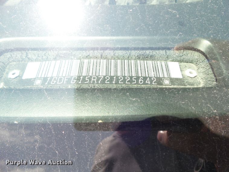 image for item DF0846 2002 GMC Savana G1500  handicap accessible van