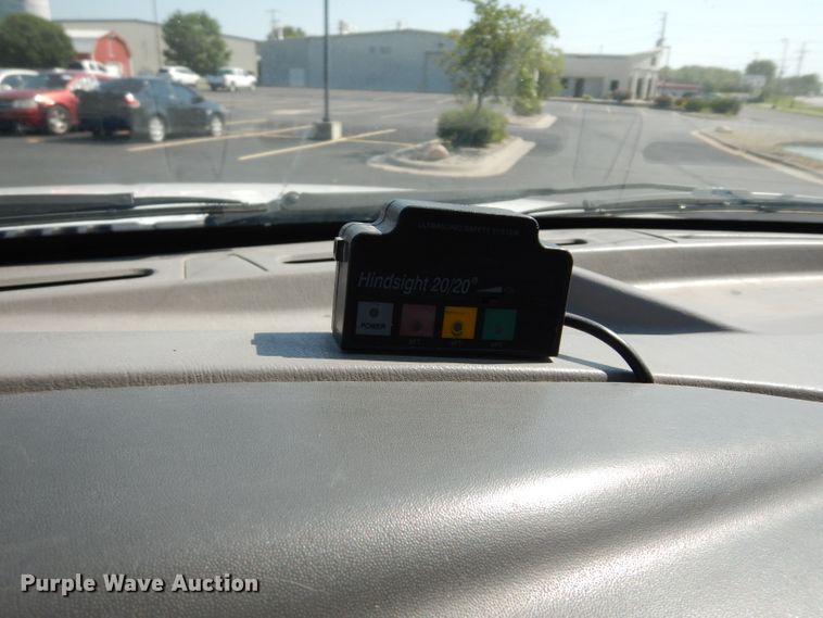 image for item DF4218 2000 Ford F450 Super Duty  bucket truck