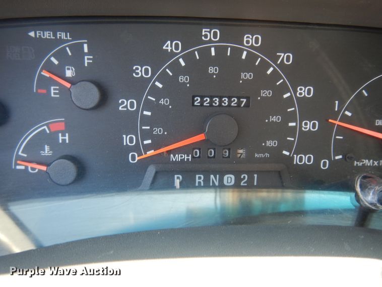 image for item DF4218 2000 Ford F450 Super Duty  bucket truck