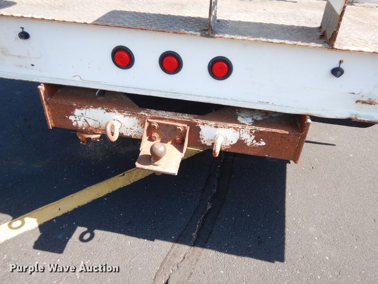 image for item DF4218 2000 Ford F450 Super Duty  bucket truck