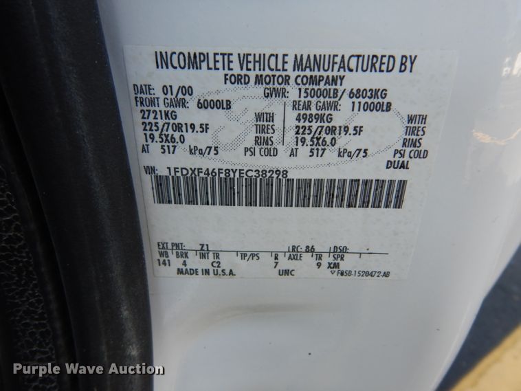 image for item DF4218 2000 Ford F450 Super Duty  bucket truck