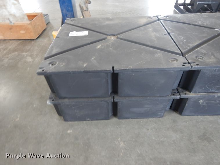 image for item DF5152 (6) dock floats