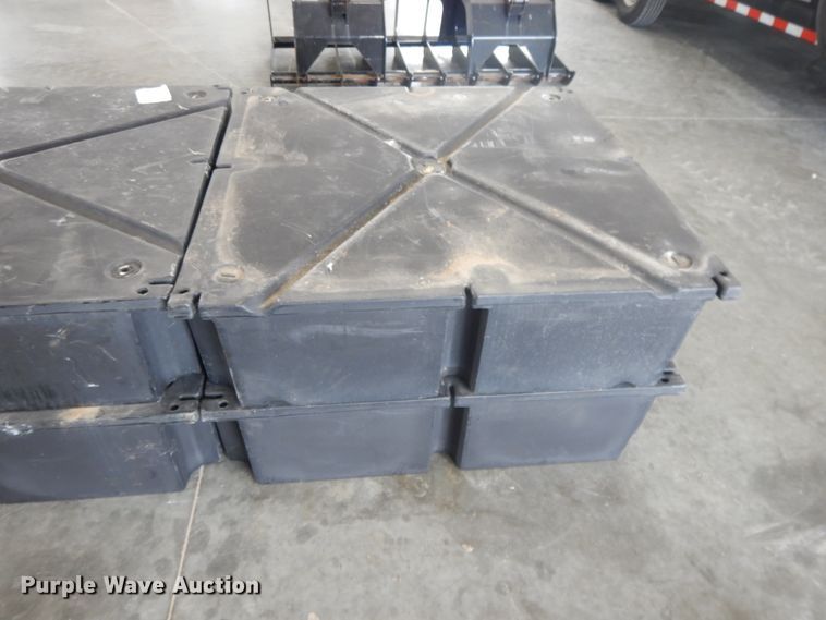 image for item DF5152 (6) dock floats