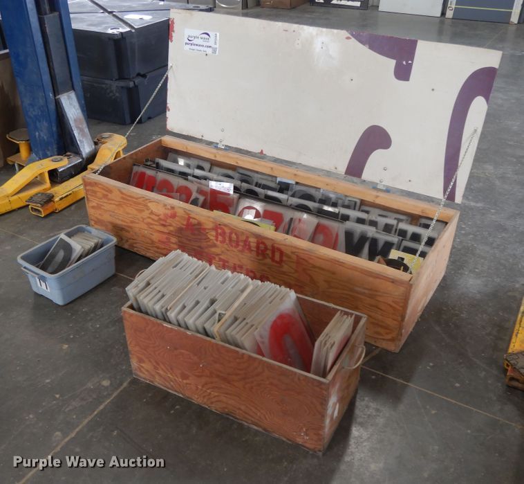 image for item DF5153 Lettering